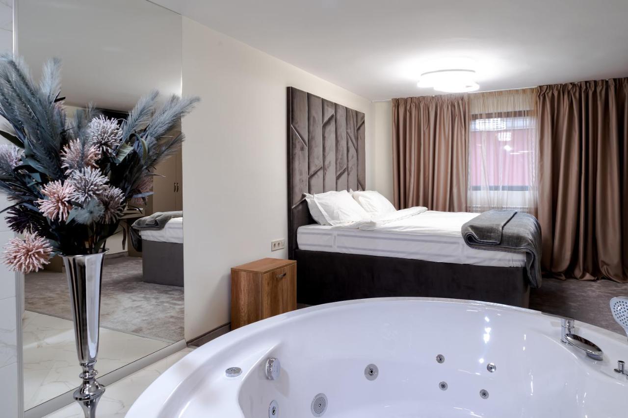 Cappo Suites Veliko Turnovo Bagian luar foto