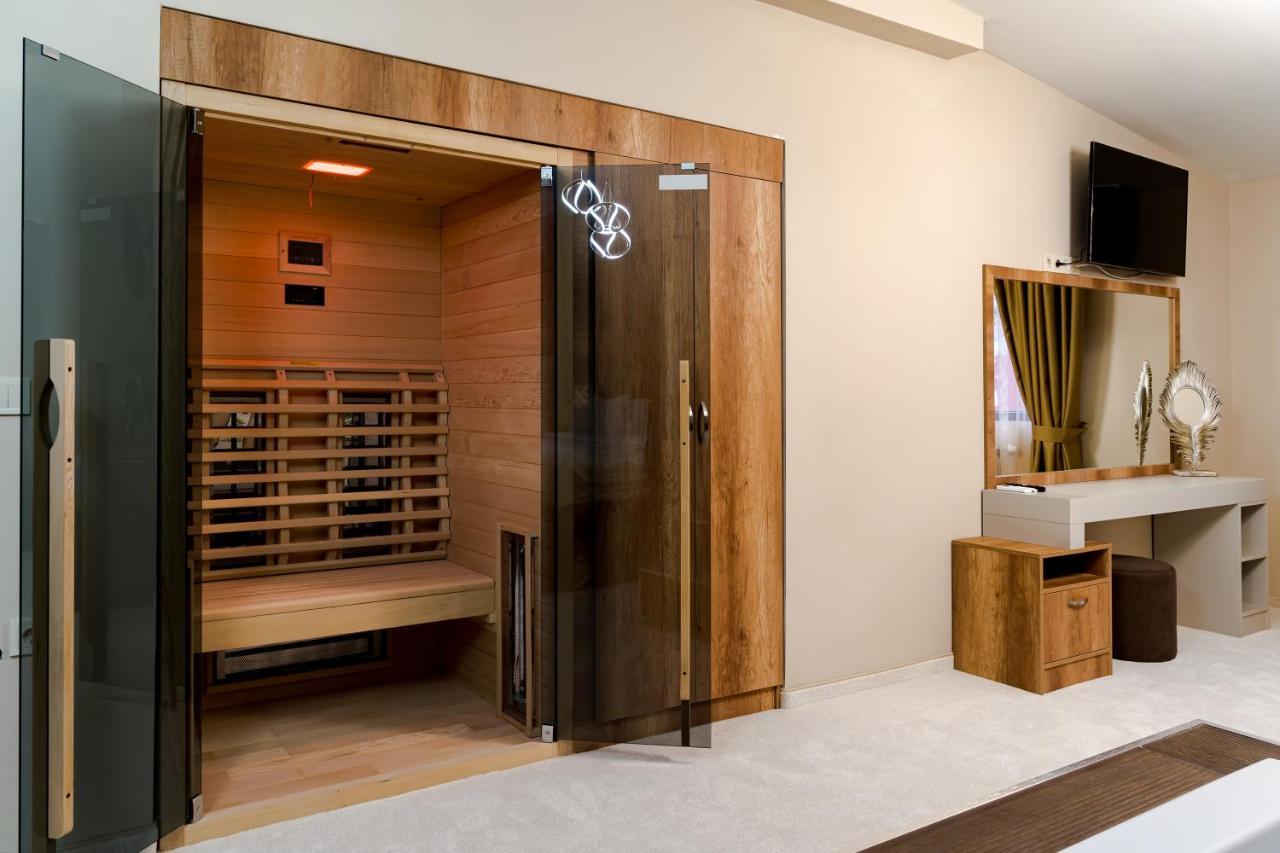 Cappo Suites Veliko Turnovo Bagian luar foto