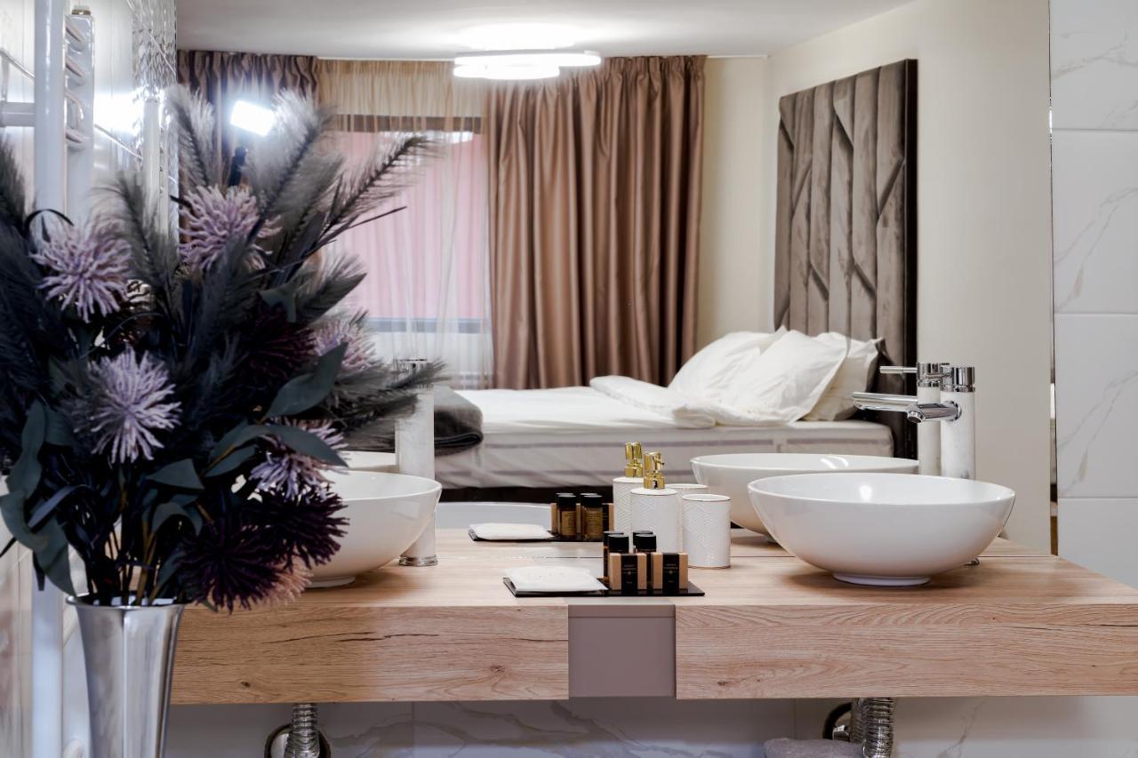 Cappo Suites Veliko Turnovo Bagian luar foto