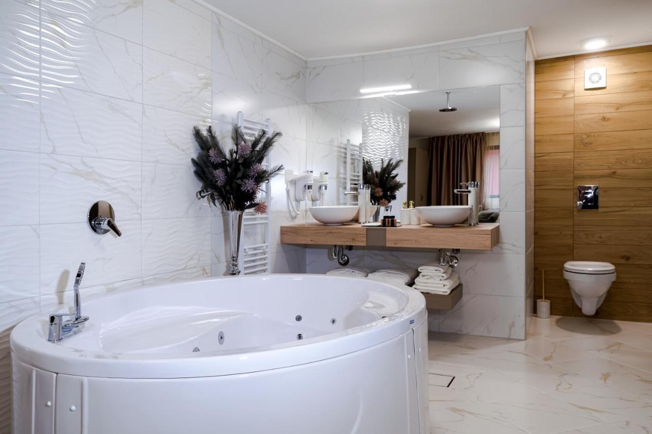 Cappo Suites Veliko Turnovo Bagian luar foto