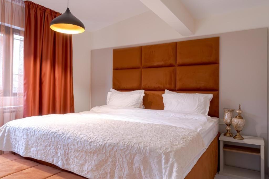 Cappo Suites Veliko Turnovo Bagian luar foto